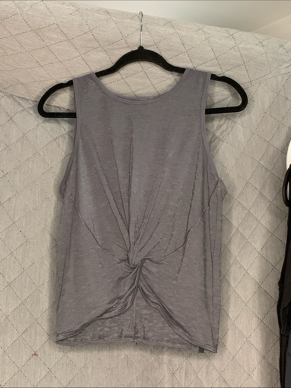 #191 Lululemon Gray Sleeveless Twist-Front Tank Top